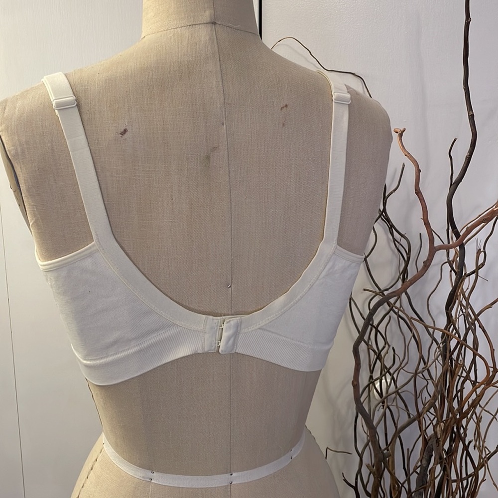 Basics by Bravado Ivory nursing bra XL - Picture 4 of 7